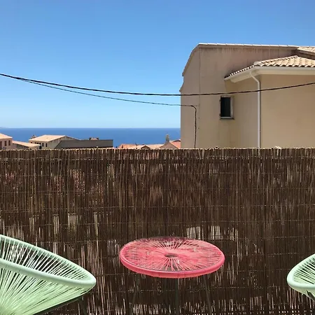 Belle Avec Jardin